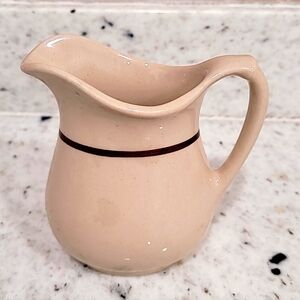 Wallace China Restaurant Ware Creamer
